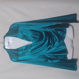 METROSTYLE Stretch Women's Blue Crossover Pleated Front Top. Size 12